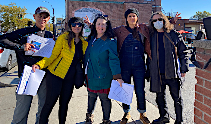 SMC and BINJ volunteers and staff leaflet Winter Hill for the Broadway Bus Lanes Forum