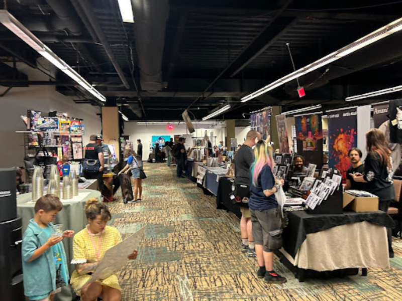 Vendors at WICKED Comic Con, Oct. 5, 2025. Photo by Mattea Ortiz. Copyright 2025 Mattea Ortiz.
